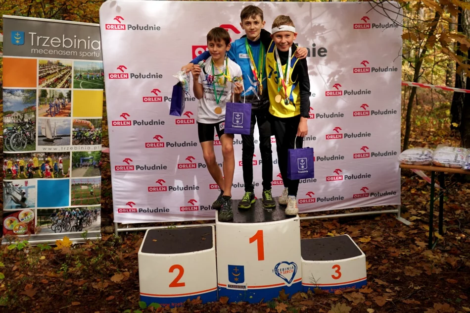 Zawodnicy Klubu „Limanowa Forrest” z medalami na Finale Grand Prix Małopolski w Biegach Przełajowych w Trzebini - zdjęcie 19