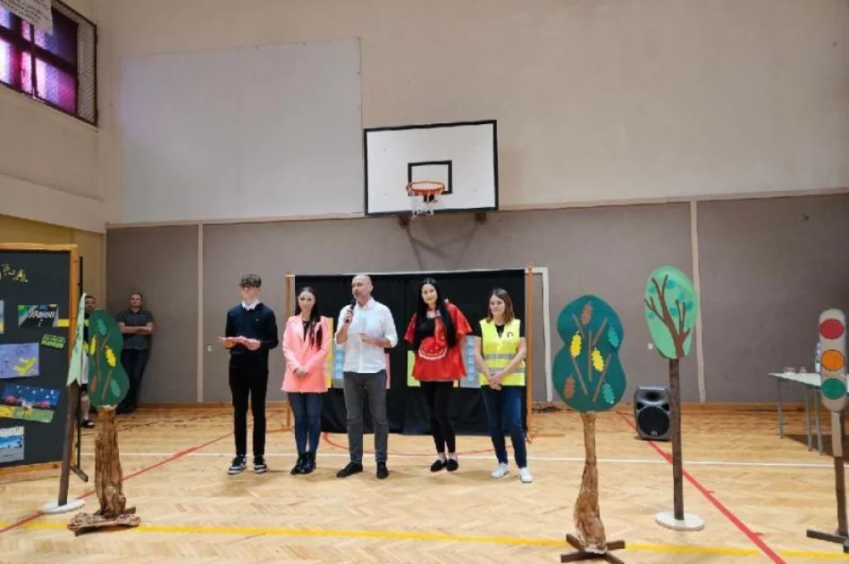 Odblaskowy Festyn w Szkole Podstawowej nr 4 w Limanowej - zdjęcie 17