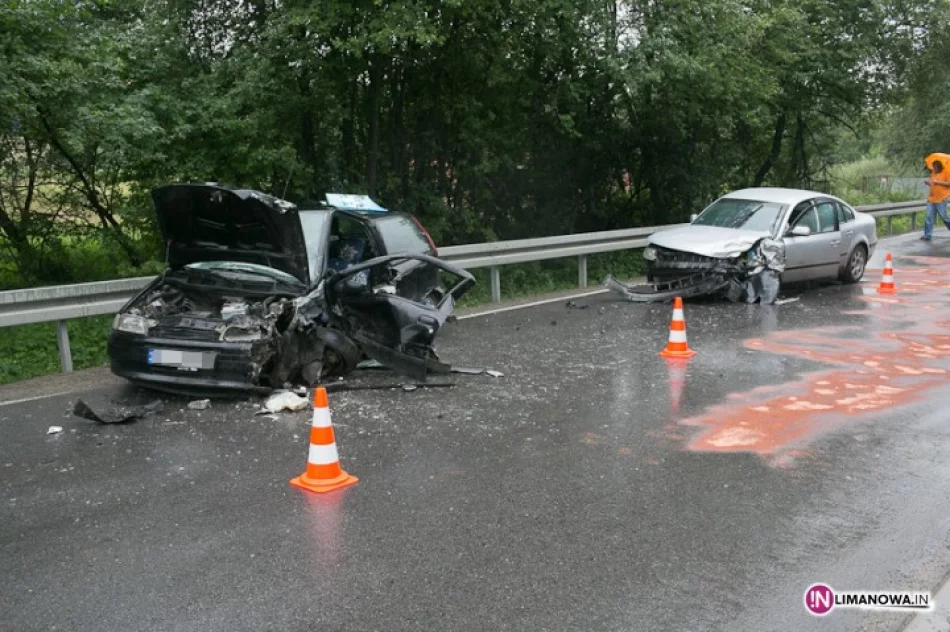 Groźnie wyglądające zderzenie - zdjęcie 2