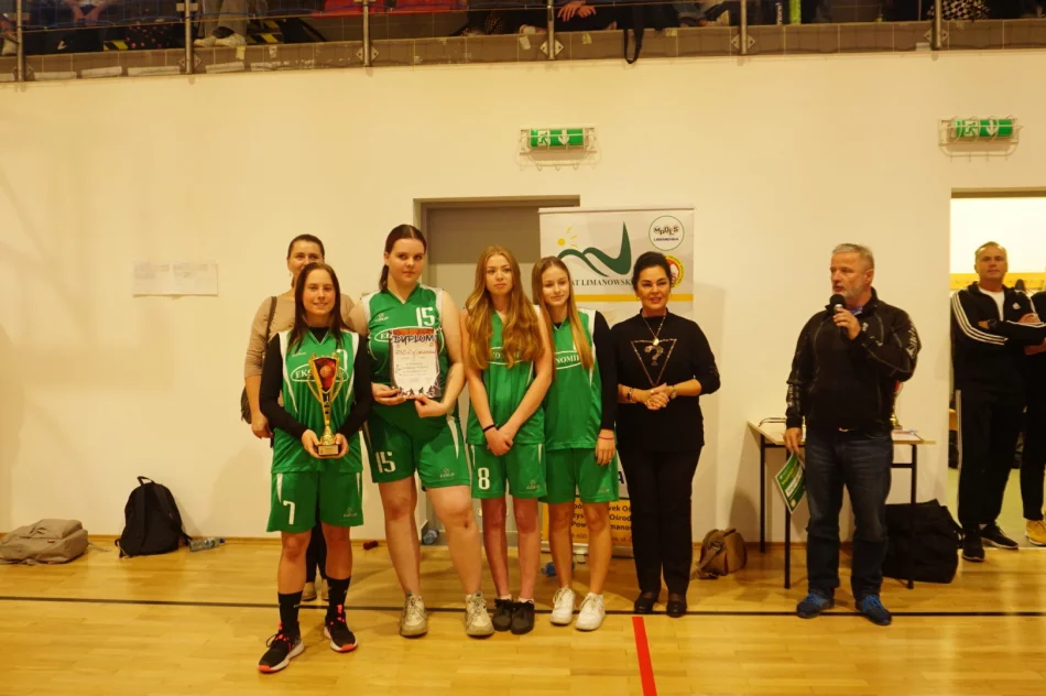 Szkoły średnie rozstrzygnęły walkę o mistrzostwo w koszykówce 3x3 - zdjęcie 4