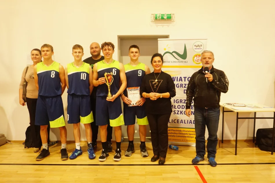 Szkoły średnie rozstrzygnęły walkę o mistrzostwo w koszykówce 3x3 - zdjęcie 6