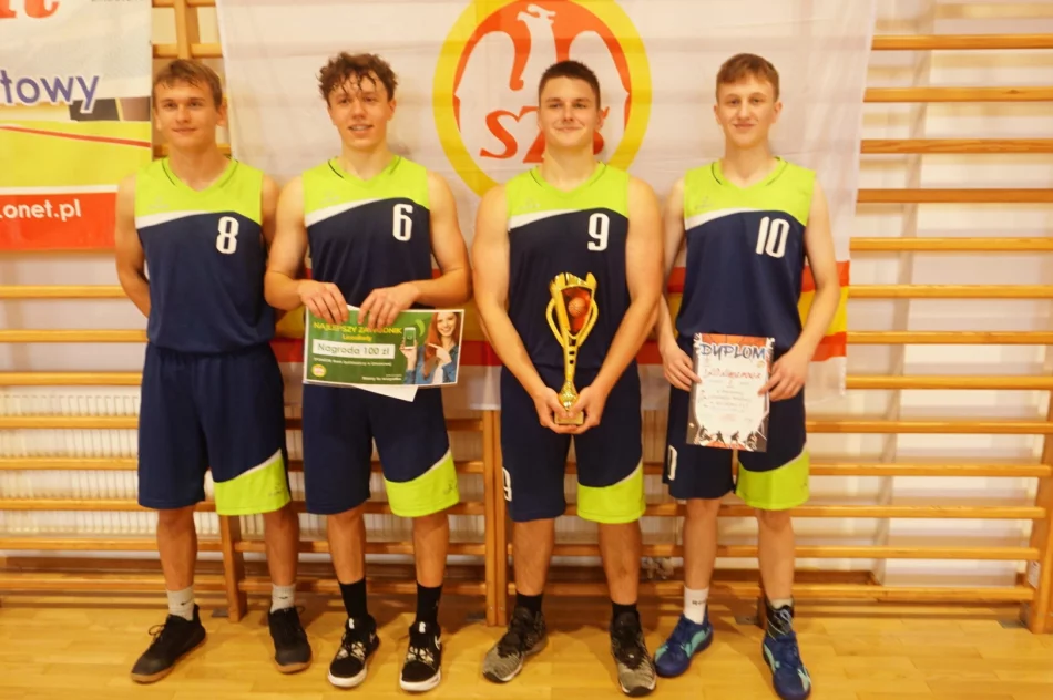 Szkoły średnie rozstrzygnęły walkę o mistrzostwo w koszykówce 3x3 - zdjęcie 7