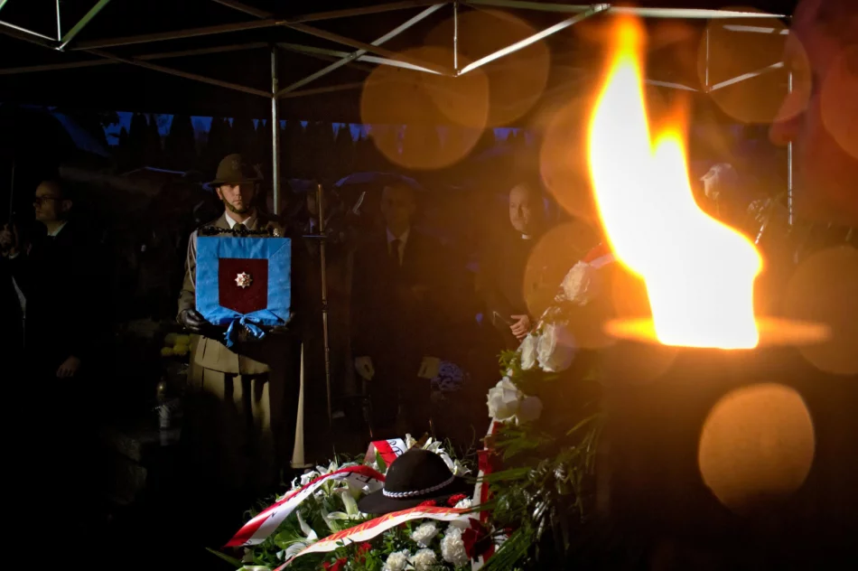 Pogrzeb prof. Wandy Półtawskiej. Prezydent Andrzej Duda: "Pani profesor, dziękujemy" - zdjęcie 11