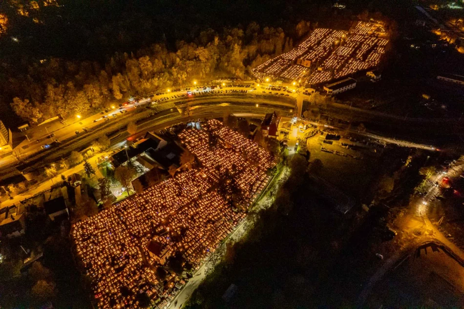 Limanowa z perspektywy nieba: znicze i zaduma Dnia Wszystkich Świętych - zdjęcie 15