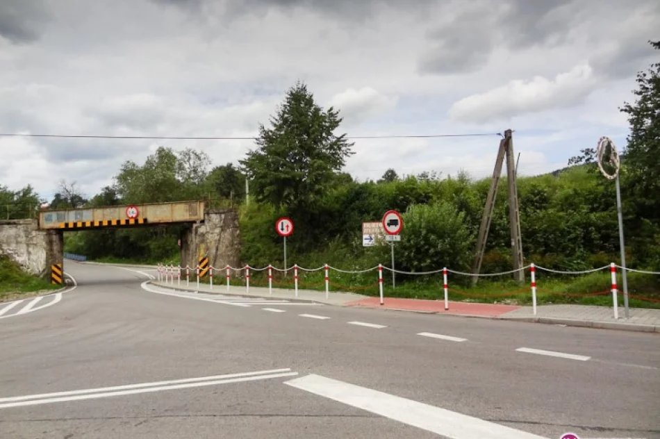 Nagminnie niszczą lustra - zdjęcie 2