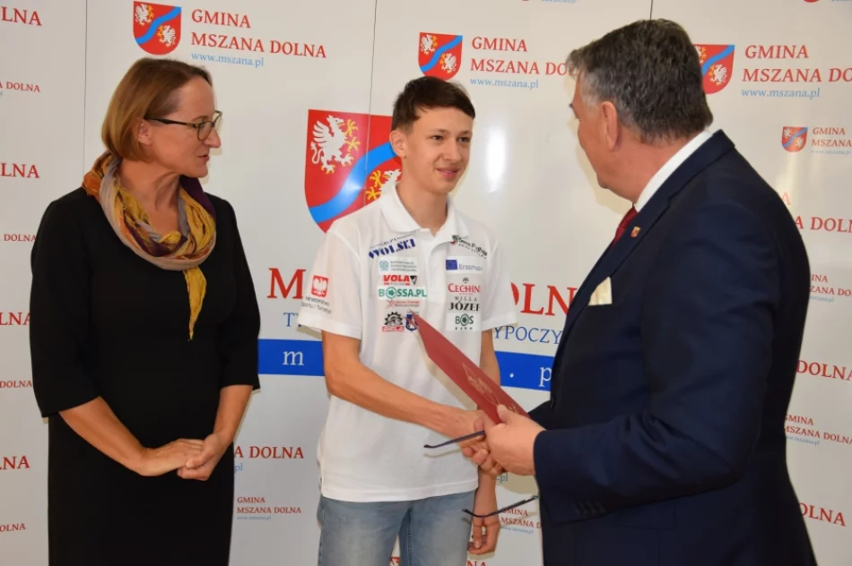Miłosz Malarz wyróżniony za osiągnięcia w skokach narciarskich - zdjęcie 3