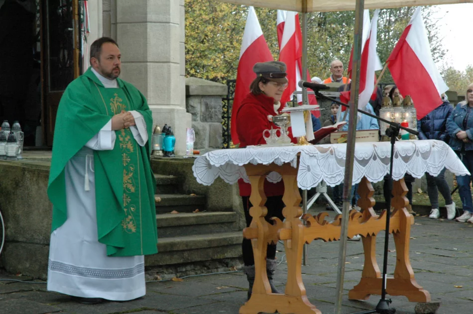 Odbył się X Jubieluszowy Złaz na Jabłońcu - zdjęcie 2
