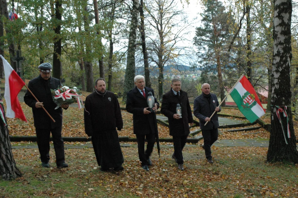 Jubileuszowy X Niepodległościowy Złaz na Jabłońcu - zdjęcie 5