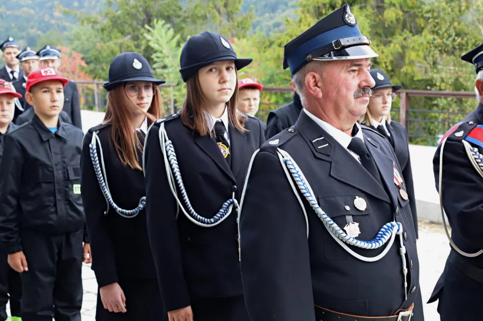 Poświęcenie samochodu ratowniczo-gaśniczego w OSP Kisielówka - zdjęcie 5