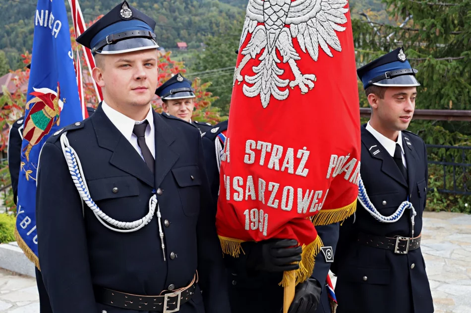 Poświęcenie samochodu ratowniczo-gaśniczego w OSP Kisielówka - zdjęcie 15