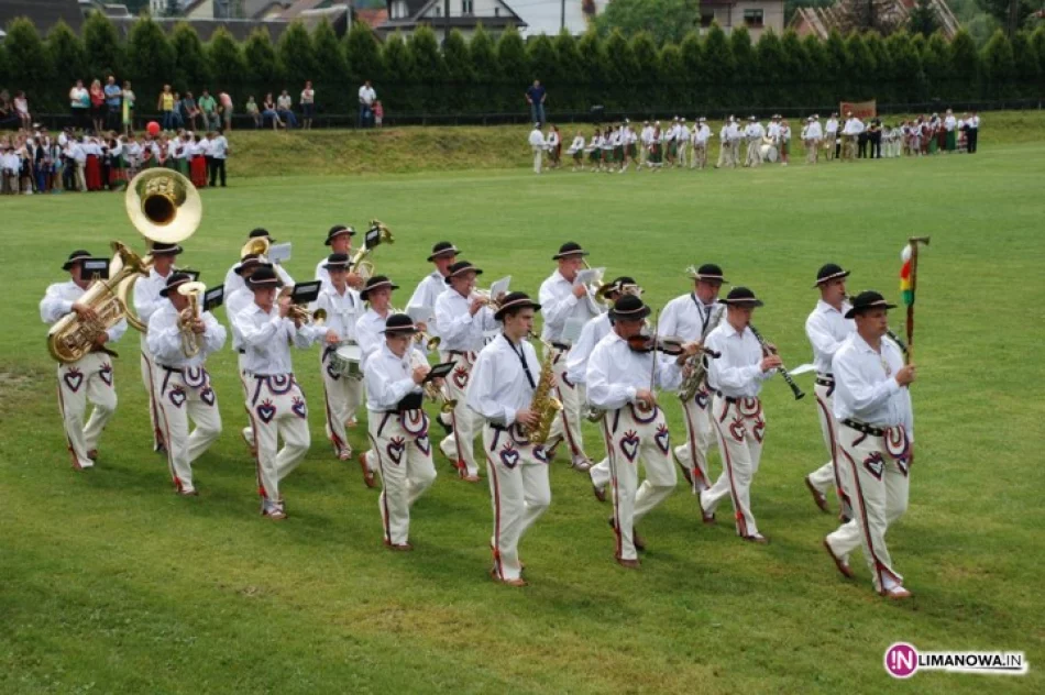 Dobrej zabawie deszcz nie przeszkodził - zdjęcie 3