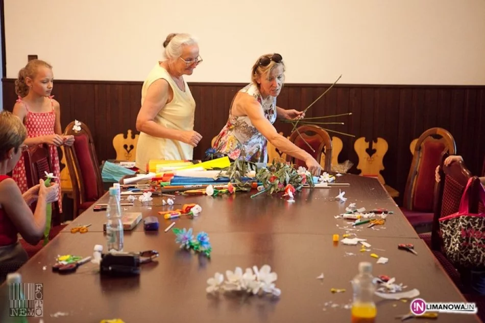 Wakacyjne warsztaty bibułkarskie - zdjęcie 4