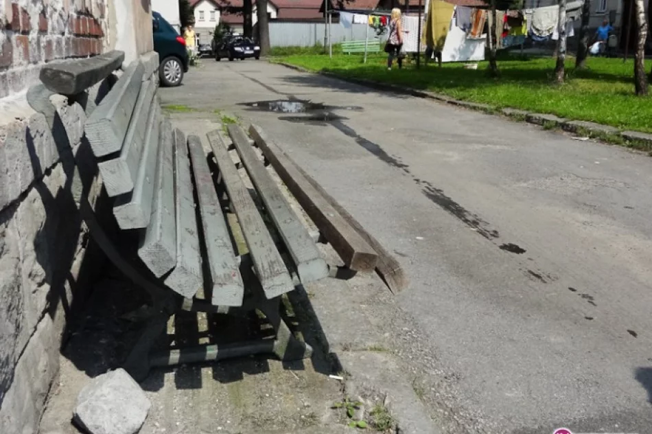 Samochody jeżdżą kilkadziesiąt cm od drzwi - zdjęcie 2