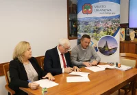 Podpisano umowę na opracowanie projektu rozbudowy skrzyżowania przy ul. Zygmunta Augusta - zdjęcie główne