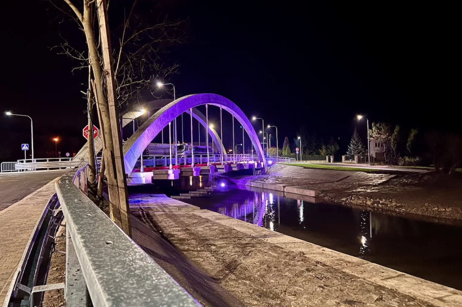 Nowy most w Limanowej został oświetlony - zobacz zdjęcia - zdjęcie 11