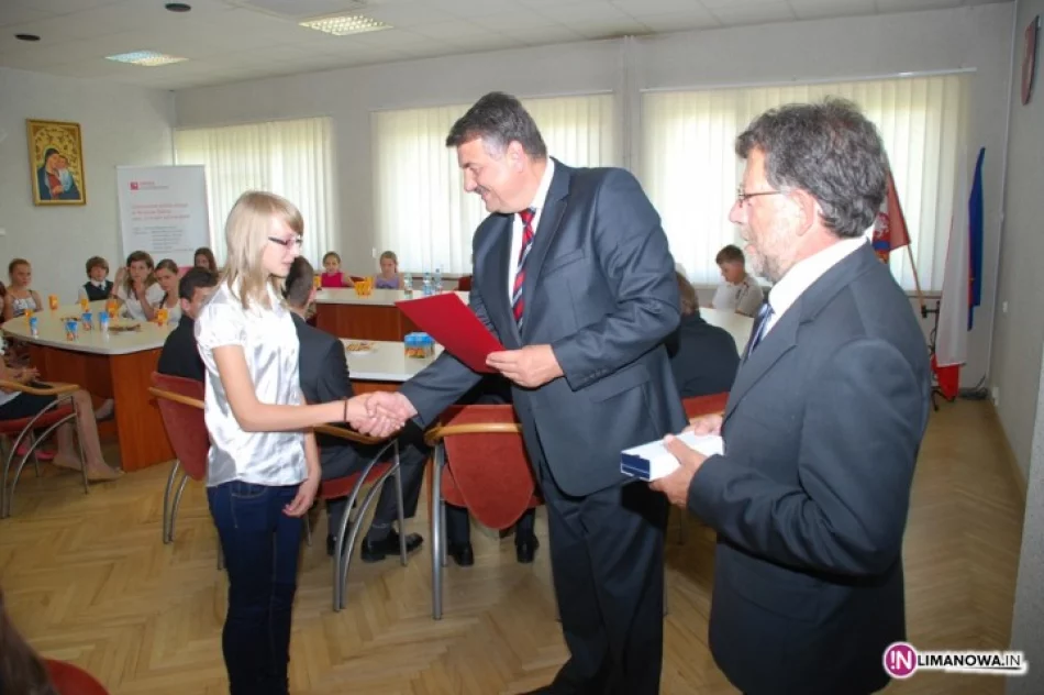 „Olimpijczycy” z dyplomami uznania - zdjęcie 3