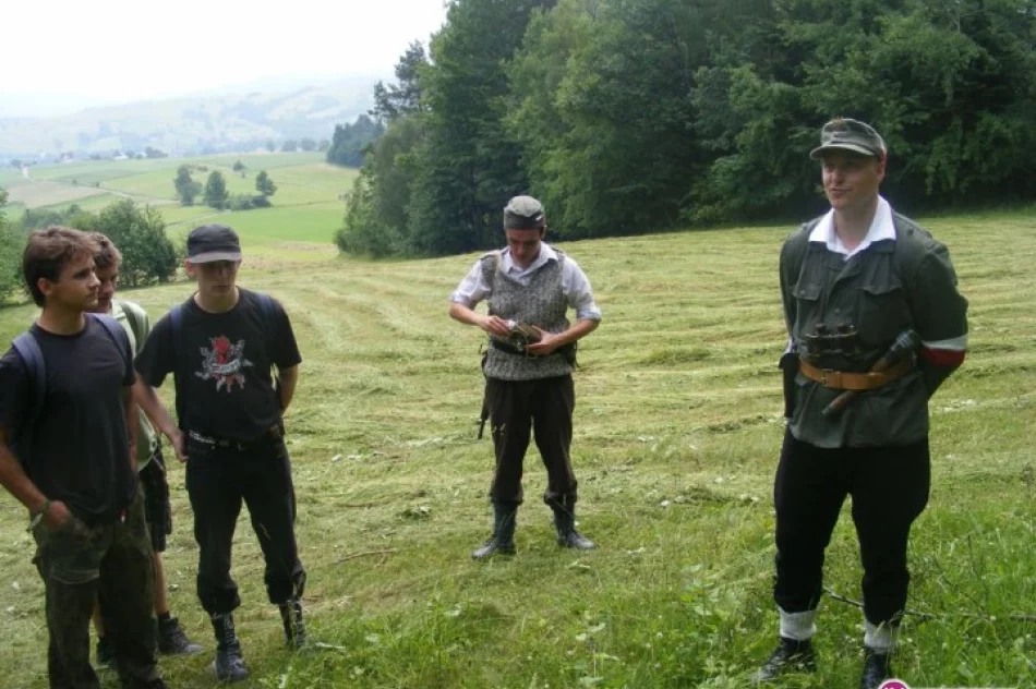 Szlakami żołnierzy. Zaskoczona ludność - zdjęcie 2