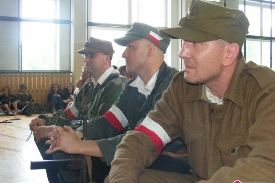 Szlakami żołnierzy. Zaskoczona ludność - zdjęcie 3