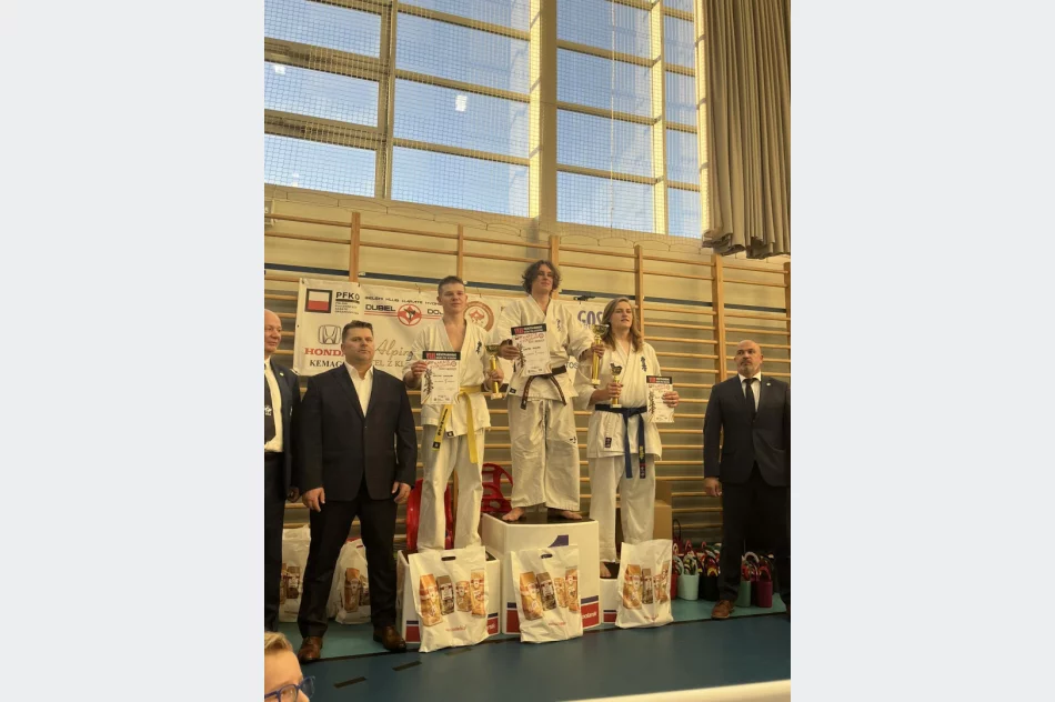 Kolejne medale dla karateków z Limanowskiego Klubu Kyokushin Karate - zdjęcie 6