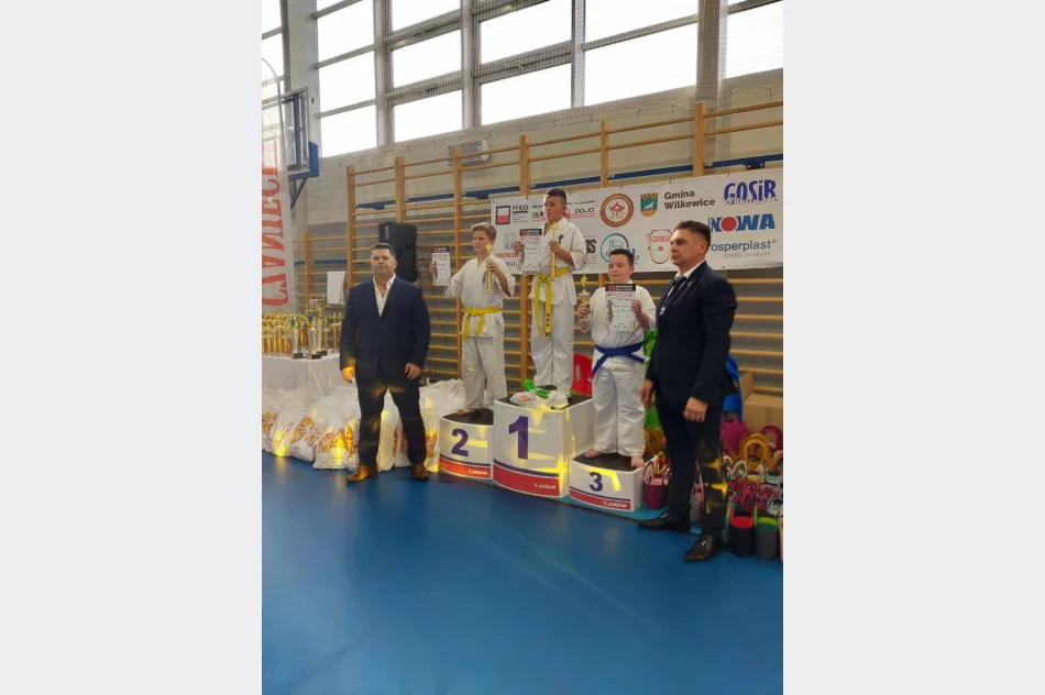 Kolejne medale dla karateków z Limanowskiego Klubu Kyokushin Karate - zdjęcie 7