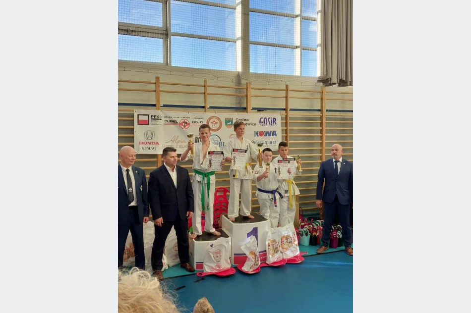 Kolejne medale dla karateków z Limanowskiego Klubu Kyokushin Karate - zdjęcie 9