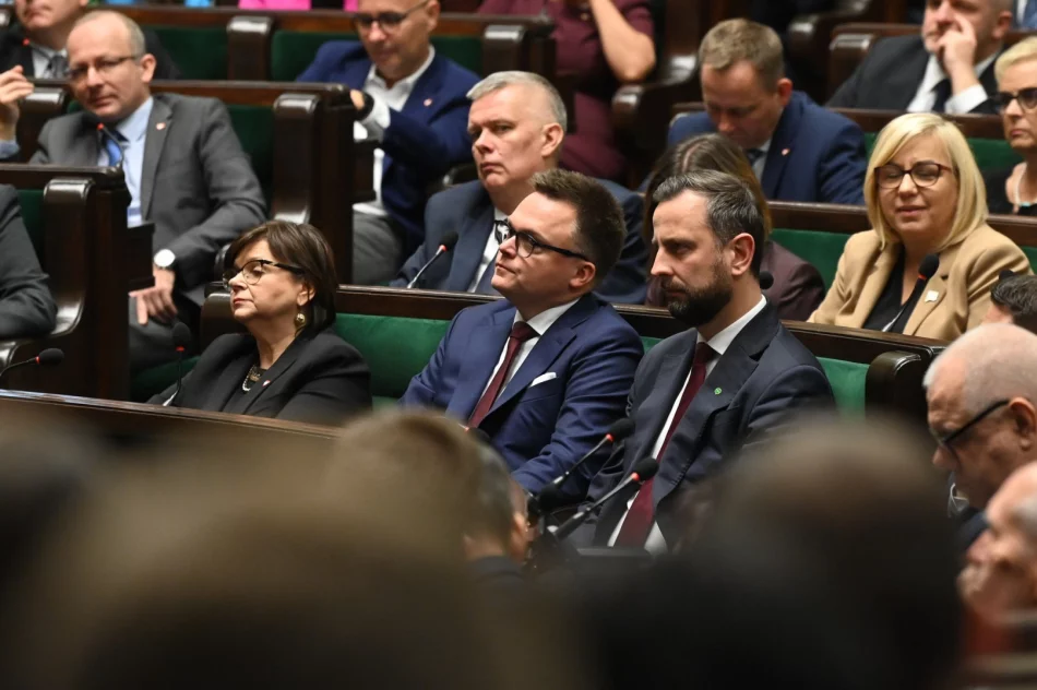 Szymon Hołownia marszałkiem Sejm: patria a nie partia. PiS bez wicemarszałka - zdjęcie 6