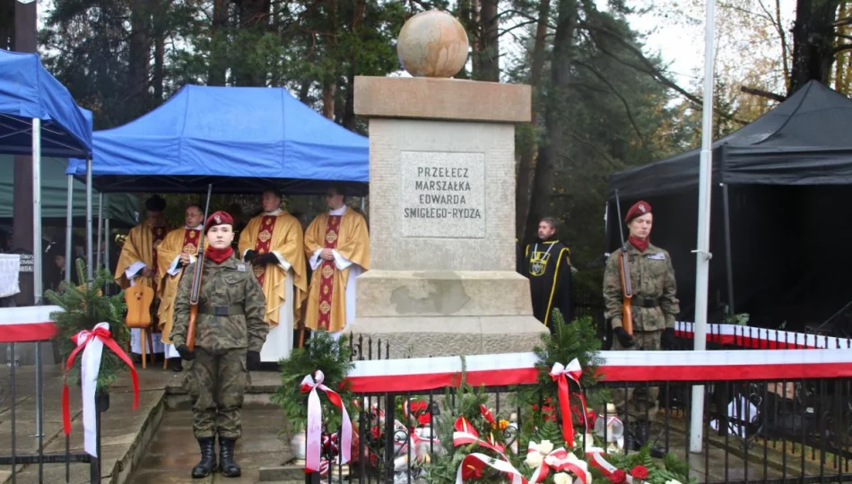 Pamięć i hołd na Przełęczy Rydza-Śmigłego (ZDJĘCIA) - zdjęcie 1