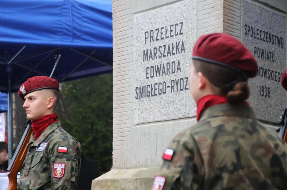Pamięć i hołd na Przełęczy Rydza-Śmigłego (ZDJĘCIA) - zdjęcie 9