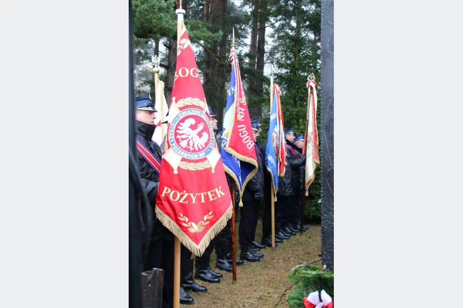 Pamięć i hołd na Przełęczy Rydza-Śmigłego (ZDJĘCIA) - zdjęcie 20