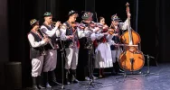 Trzeci dzień festiwalu - transmisja na żywo (od 15:00). Galeria zdjęć pierwszego dnia - zdjęcie 2