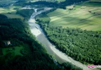 Nieprzytomny 13-latek po skoku do wody - zdjęcie główne