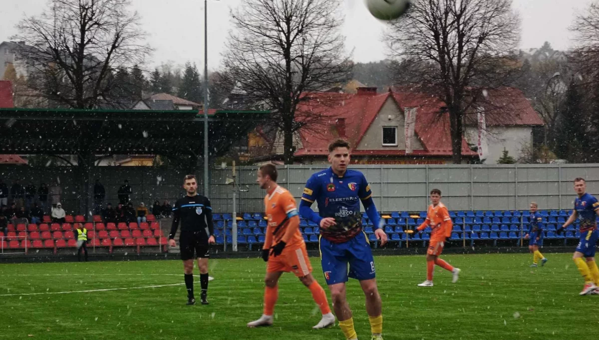 IV liga na półmetku: Limanovia zwycięska w ostatnim meczu jesieni