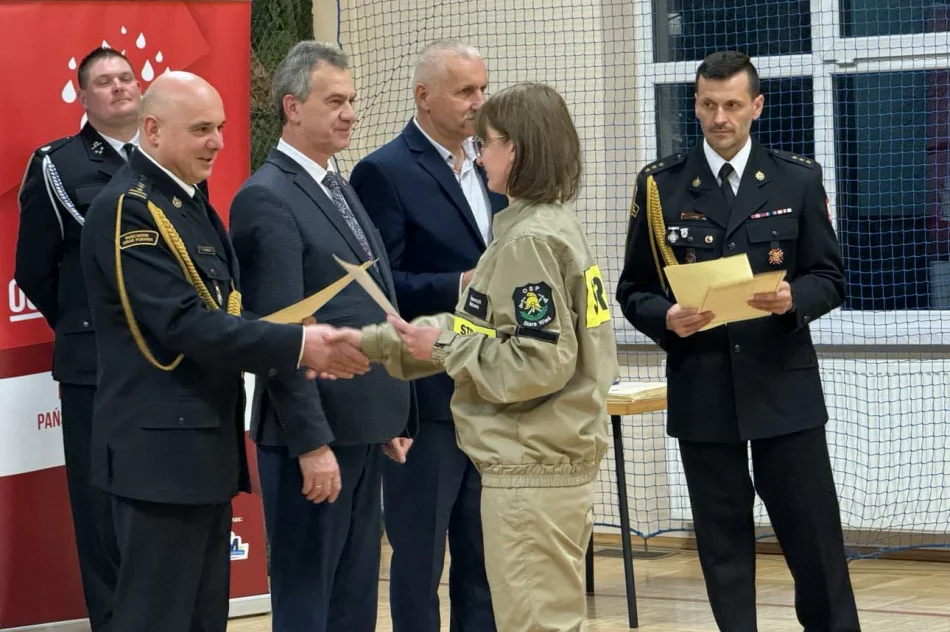 Ślubowanie finałem kilku miesięcy szkoleń - zdjęcie 9