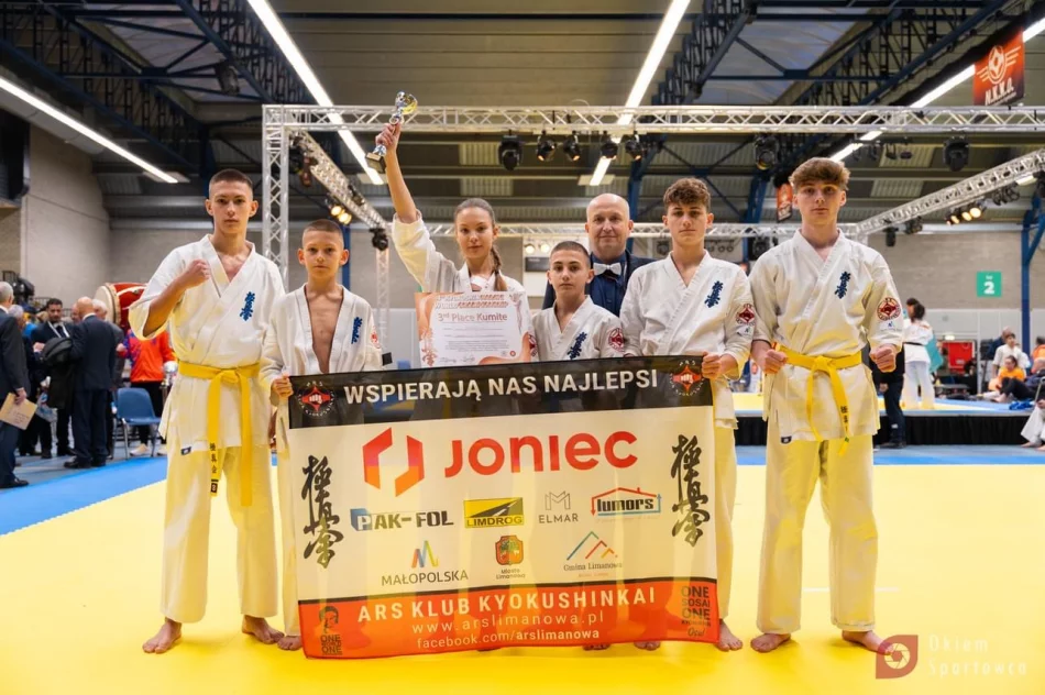Zawodniczka ARS Klub Kyokushinkai – Limanowa Nikola Kądziołka brązową medalistką Mistrzostw Świata Karate Kyokushin - zdjęcie 4
