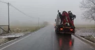 Część dróg zablokowana - lodowisko. Problemy nawet piaskarki - zdjęcie 4