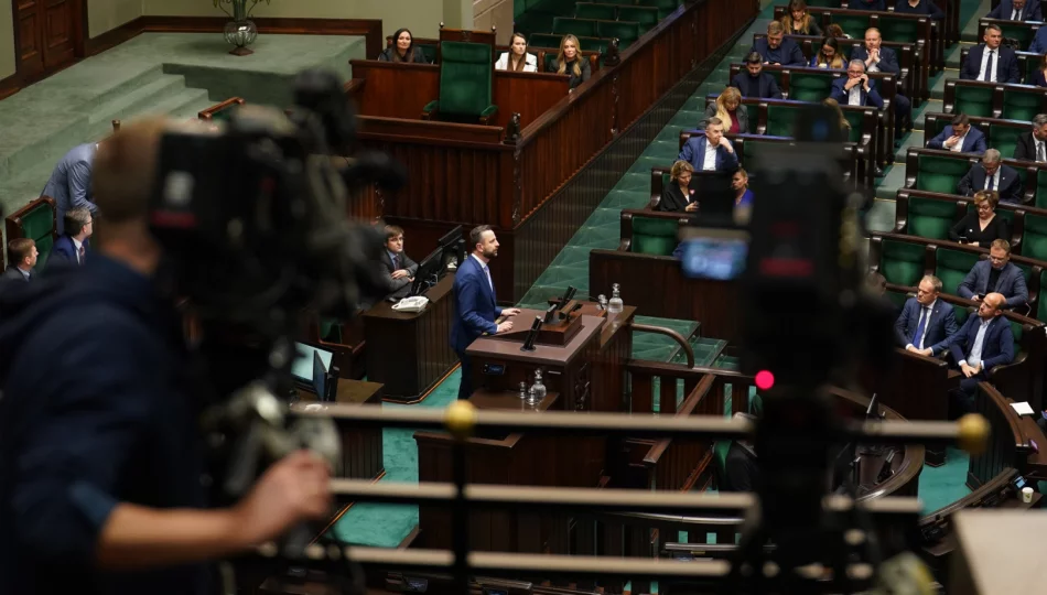 Oglądaj 1. posiedzenie Sejmu - dzień czwarty, 22 listopada 2023 r. - zdjęcie 1