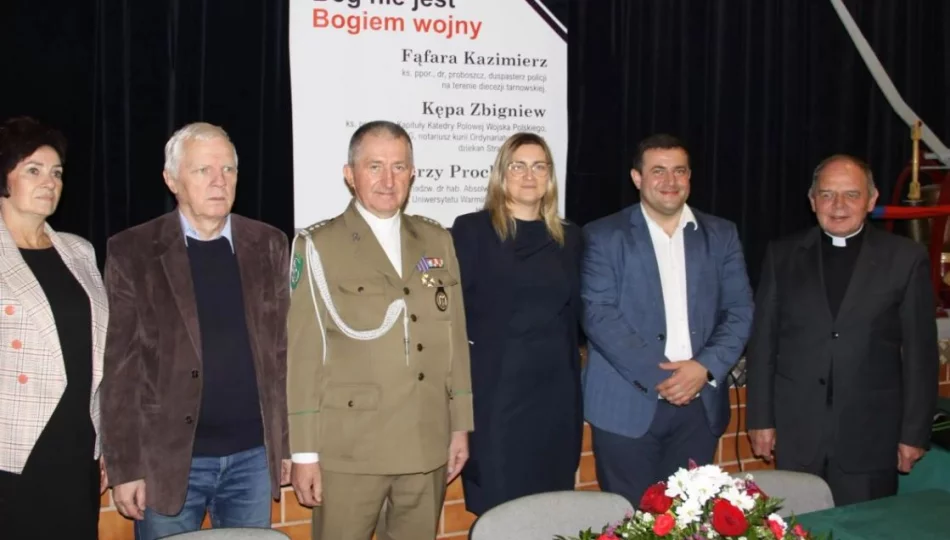 O służbie wojskowej kleryków w latach 1959 – 1980. Spotkanie promocyjne w Łososinie Górnej - zdjęcie 1