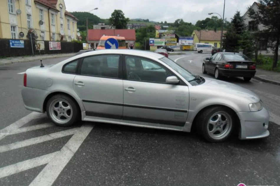 Kolizja na skrzyżowaniu - zdjęcie 3