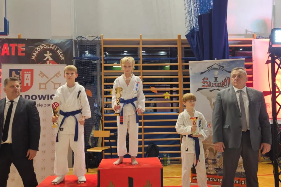 11 medali dla zawodników Limanowskiego Klubu Kyokushin Karate na turnieju Oyama Karate w Wadowicach - zdjęcie 6