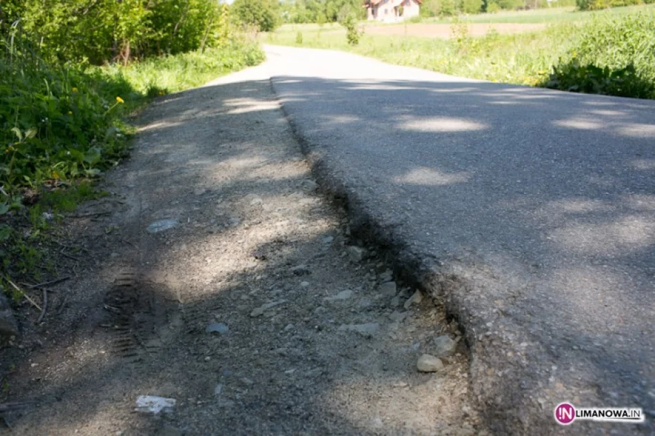 Brakuje poboczy – uszkadzają samochody - zdjęcie 3