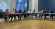 Uczniowie w zakładzie karnym - rozmawiali z osadzonym - zdjęcie 2