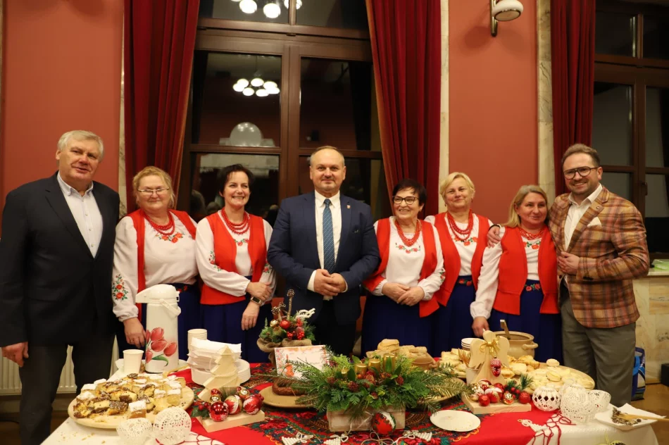 Tradycja przez Pokolenia – Limanowska Kraina Folklorem Malowana - zdjęcie 8