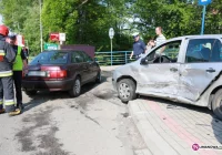 Cztery osoby poszkodowane w wypadku - zdjęcie główne