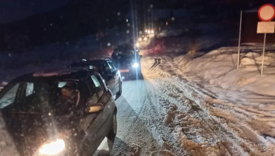 Kolejne problemy na drogach. Na podjeździe stanęły TIR-y - zdjęcie 1