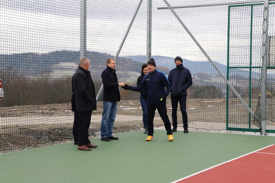 Pierwszy na terenie gminy Limanowa kort do tenisa oddany do użytku - zdjęcie 14