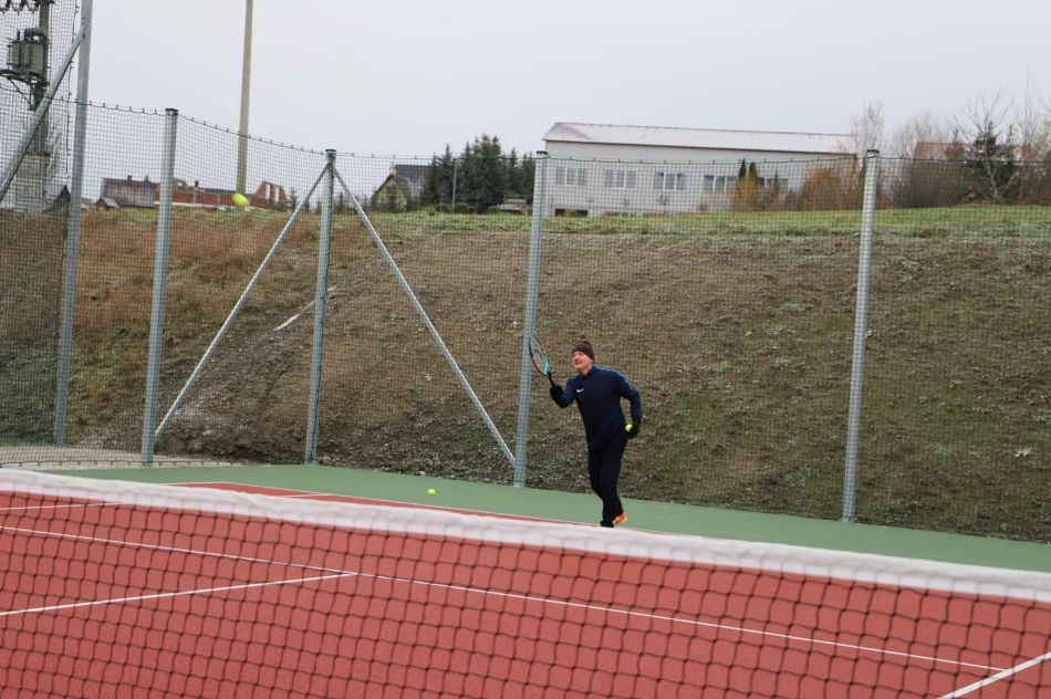 Pierwszy na terenie gminy Limanowa kort do tenisa oddany do użytku - zdjęcie 16