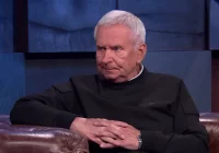 Krzysztof Materna - satyryk i reżyser odwiedzi Limanową - zdjęcie główne