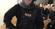 Policyjne szkolenie dla "mundurowych" uczniów - zdjęcie 2