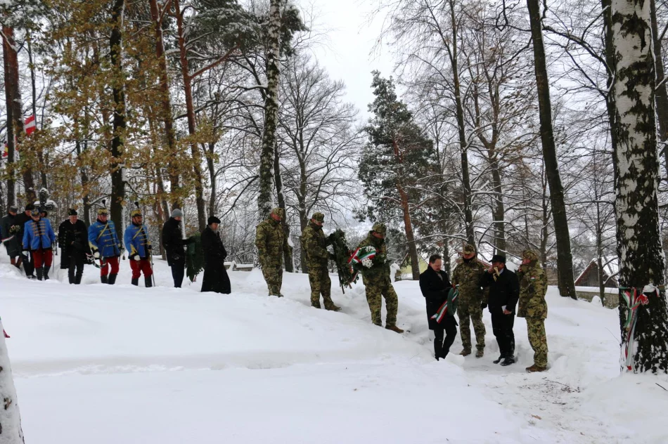Obchody 109. rocznicy Bitwy Limanowskiej na Jabłońcu - zdjęcie 12