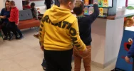 Świąteczna magia w LDK. Tłumy dzieci na spotkaniu z Mikołajem (ZDJĘCIA) - zdjęcie 4